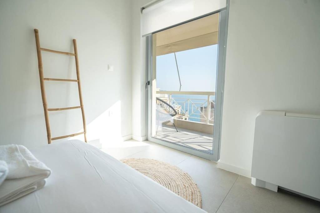 Cozy For 4 Persons * Piraeus