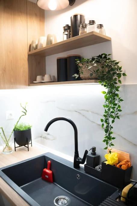 Apartment Cozy For 4 Persons